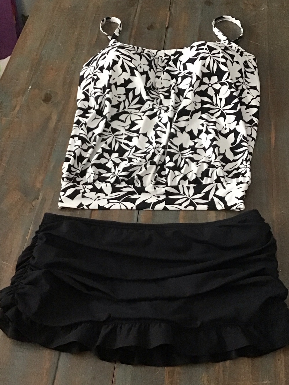 Lands' End Black & White Floral Tankini with Black Ruffled Swim Mini